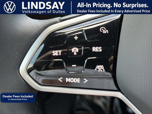 Used 2023 Volkswagen ID.4 Pro AWD/4WD image 20