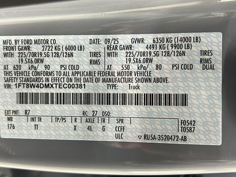 Used 2026 Ford F450 Platinum w/ Platinum Plus Package image 45