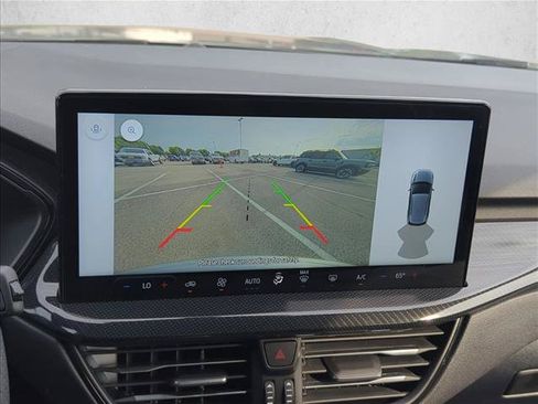 Used 2024 Ford Escape ST-Line w/ Tech Pack #1 FWD image 14