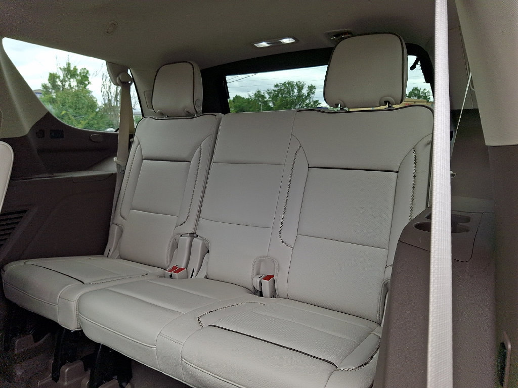 Used 2023 GMC Yukon Denali AWD/4WD image 14