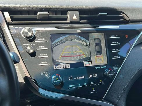 Used 2018 Toyota Camry XSE w/ Audio Package FWD image 19