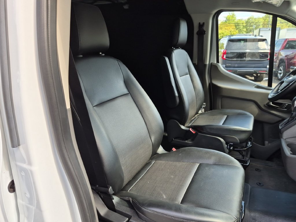 New 2026 Ford Transit 350 Low Roof w/ Load Area Protection Package RWD image 24