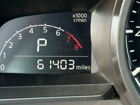 Used 2017 MAZDA MAZDA3 Sport image 22