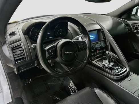 Used 2018 Jaguar F-TYPE 400 Sport RWD image 4