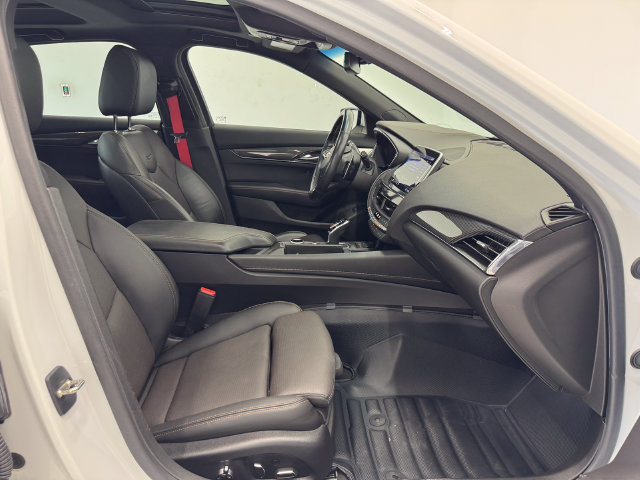 Used 2023 Cadillac CT5 V w/ Premium Package RWD image 16