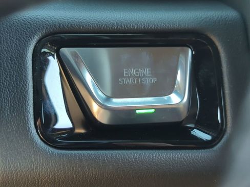 New 2026 GMC Yukon XL Denali AWD/4WD image 16