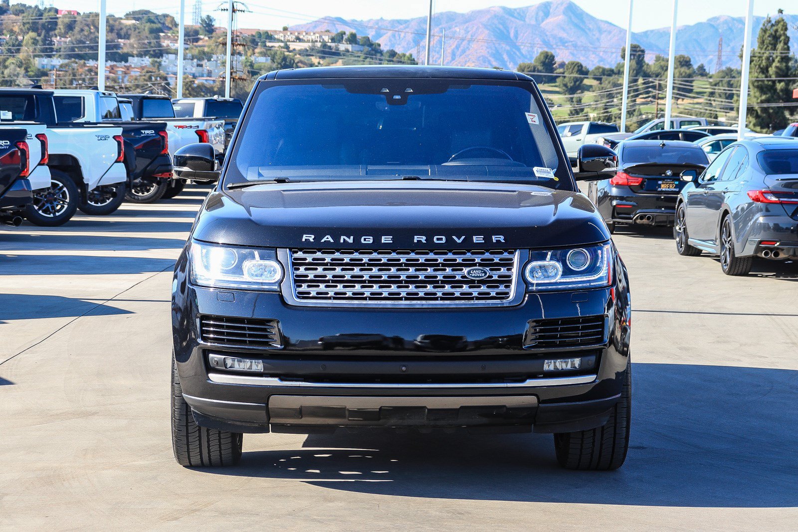 Used 2017 Land Rover Range Rover HSE AWD/4WD image 7