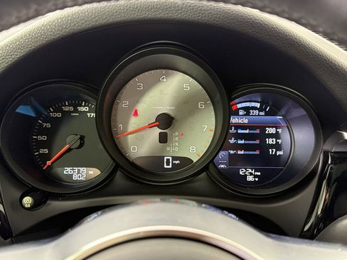 Certified 2020 Porsche Macan S AWD/4WD image 27