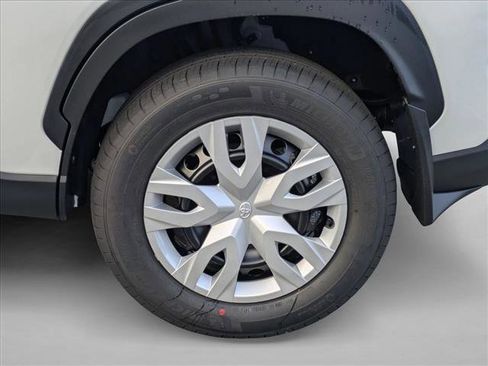 New 2026 Toyota Corolla Cross L image 10