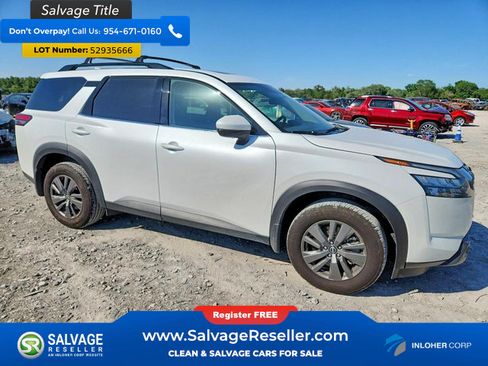 Used 2025 Nissan Pathfinder SV w/ SV Premium Package FWD image 5