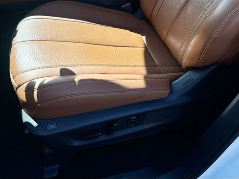 Used 2023 INFINITI QX60 Sensory w/ Vision Package image 21