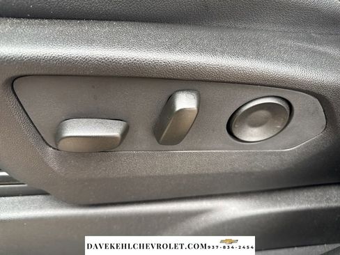 Used 2025 Chevrolet Tahoe LT w/ Comfort Package image 17