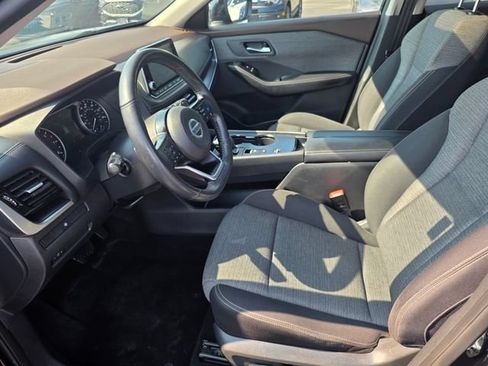 Used 2021 Nissan Rogue SV FWD image 19