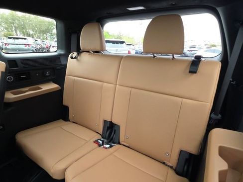 New 2026 Hyundai Santa Fe Calligraphy image 9