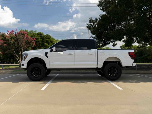 Used 2025 Ford F150 Lariat AWD/4WD image 6