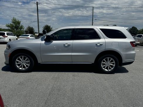 Used 2023 Dodge Durango AWD w/ Technology Group image 9