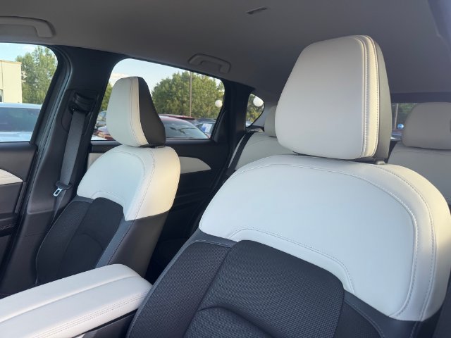 New 2026 MAZDA CX-5 Preferred AWD/4WD image 8