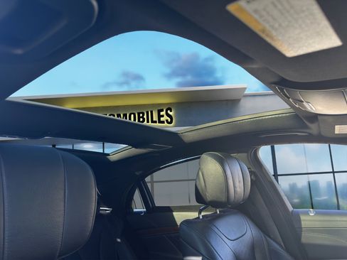 Used 2016 Mercedes-Benz S 550 Sedan image 26