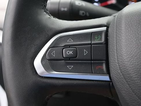 Used 2025 Jeep Compass Limited AWD/4WD image 29
