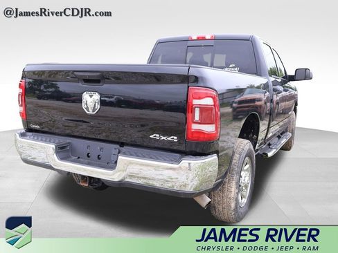 Used 2021 RAM 2500 Tradesman AWD/4WD image 13