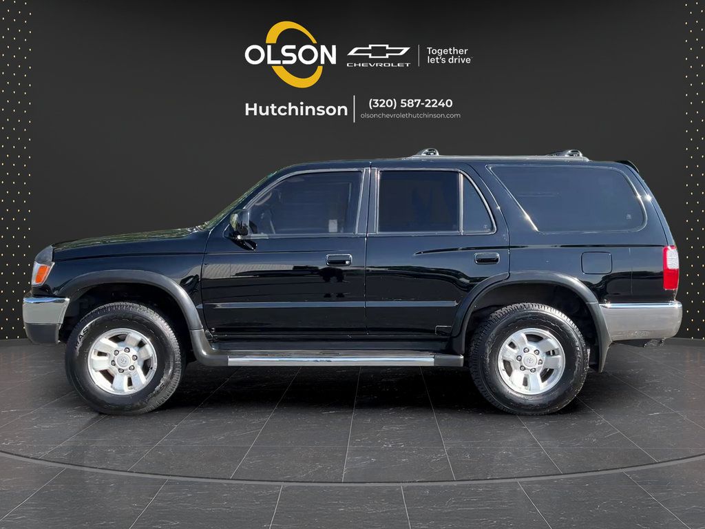 Used 1998 Toyota 4Runner SR5 w/ Preferred Equipment Group 1 AWD/4WD image 2