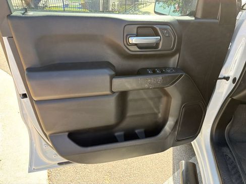 Used 2022 Chevrolet Silverado 1500 Custom w/ LPO, Dark Essentials Package RWD image 17