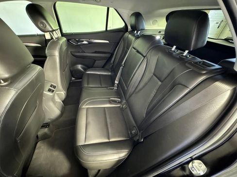 Certified 2025 Buick Envision Preferred AWD/4WD image 36