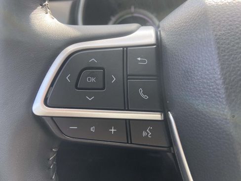 Used 2026 Toyota Highlander XLE AWD/4WD image 21
