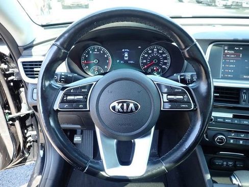 Used 2020 Kia Optima SE FWD image 24