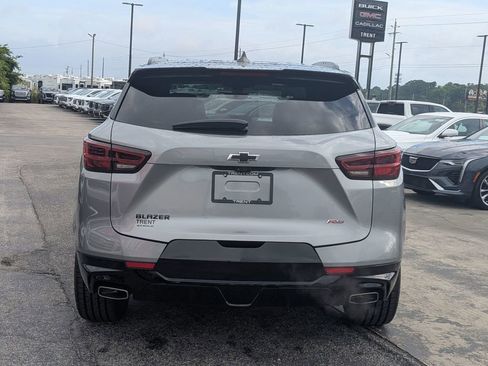 Used 2023 Chevrolet Blazer RS w/ Driver Confidence II Package FWD image 4