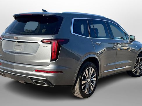 Used 2020 Cadillac XT6 Premium Luxury image 11