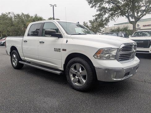 Used 2017 RAM 1500 Big Horn image 2