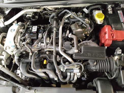 Used 2024 Nissan Sentra SV image 30