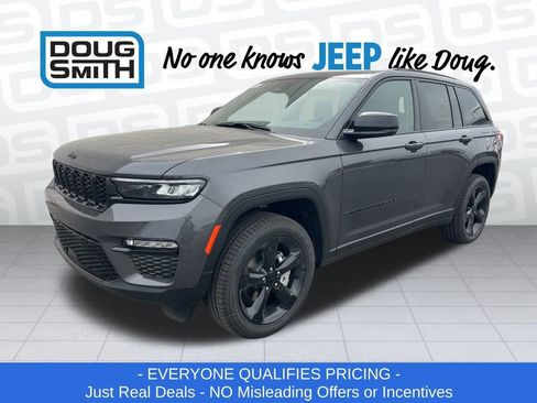 New 2025 Jeep Grand Cherokee Limited w/ Black Appearance Package image 1
