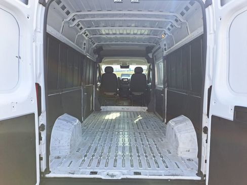 Used 2023 RAM ProMaster 2500 image 10