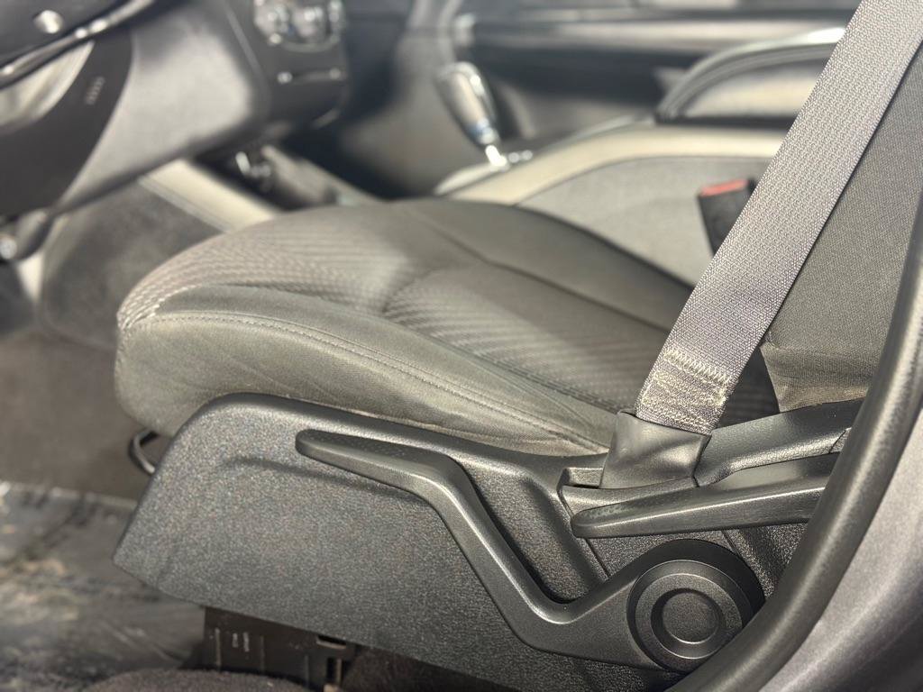 Used 2016 Dodge Journey SXT w/ Blacktop Package FWD image 21