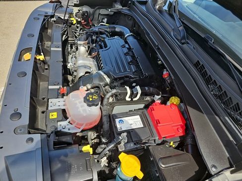 Used 2022 Jeep Renegade Limited AWD/4WD image 35
