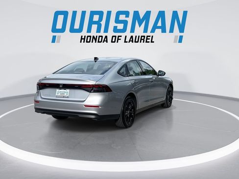 Certified 2025 Honda Accord SE image 8