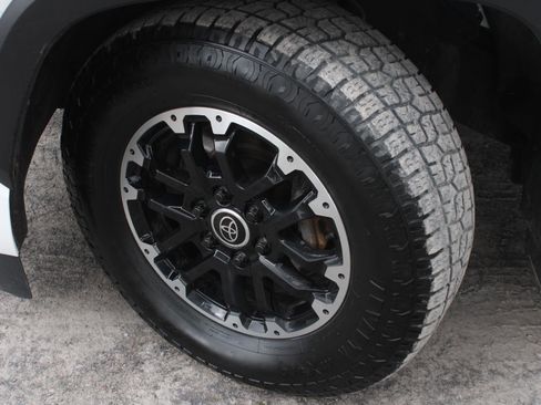 Used 2023 Toyota Sequoia SR5 w/ TRD Off-Road Package AWD/4WD image 18