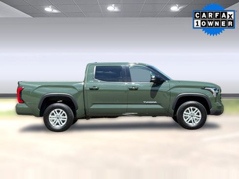 Used 2023 Toyota Tundra SR5 w/ SR5 Premium Package AWD/4WD image 8
