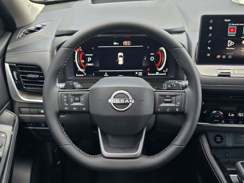 New 2026 Nissan Rogue Platinum AWD/4WD image 14