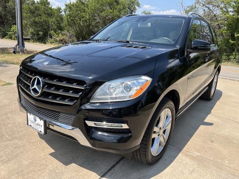 Used 2014 Mercedes-Benz ML 350 4MATIC image 4