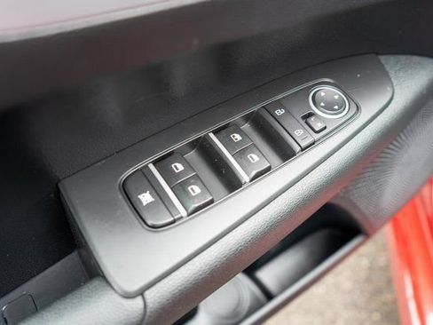 Used 2024 Kia Forte LXS w/ LXS Technology Package FWD image 17