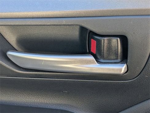 Certified 2025 Toyota Grand Highlander FWD image 32