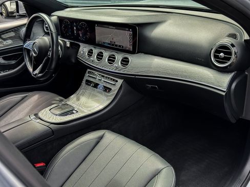Used 2021 Mercedes-Benz E 350 4MATIC Sedan image 21