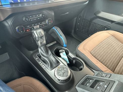 Used 2023 Ford Bronco Outer Banks AWD/4WD image 26