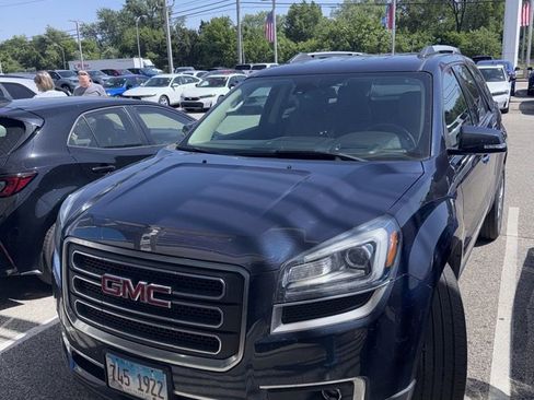 Used 2017 GMC Acadia Limited SLT AWD/4WD image 4