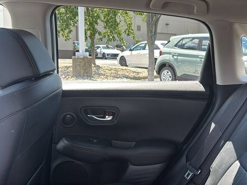 Used 2026 Honda HR-V EX-L image 25