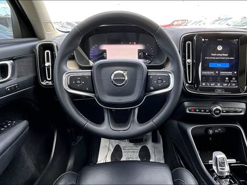 Used 2023 Volvo XC40 B4 Plus w/ Protection Package Premier FWD image 6