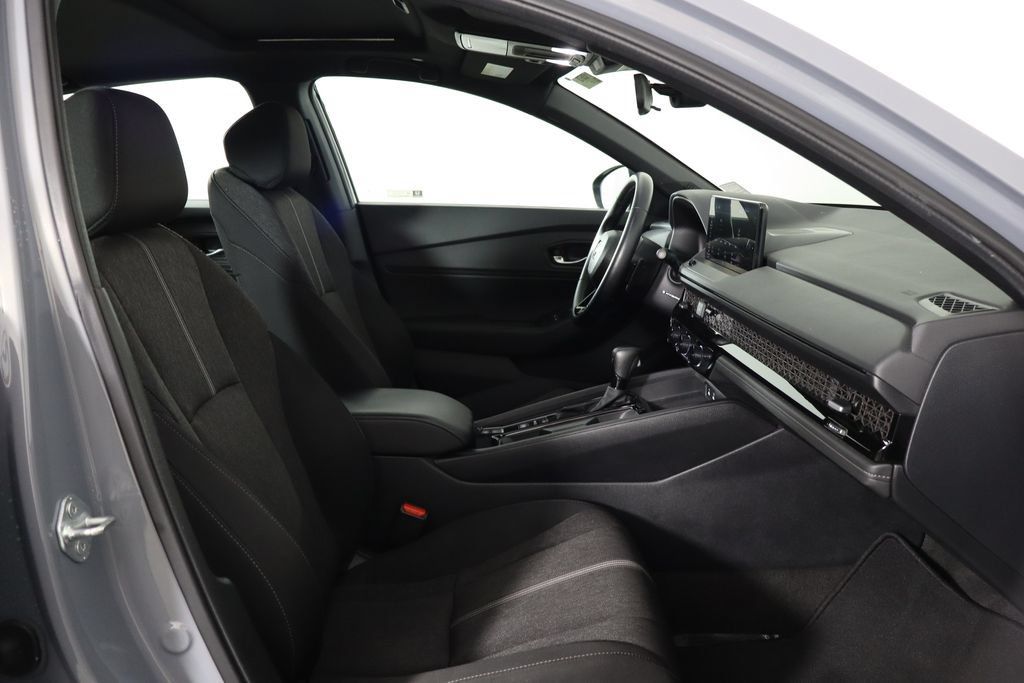 Used 2025 Honda Accord Sport image 18